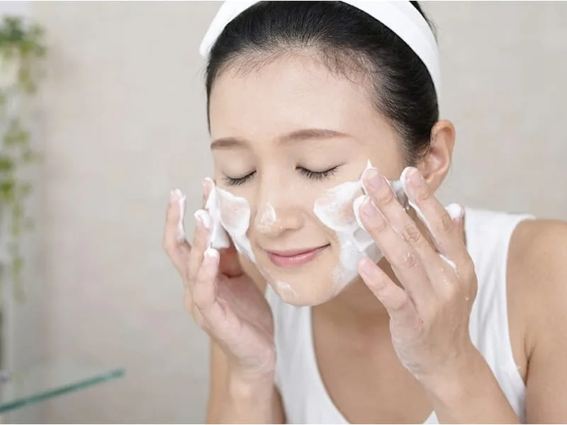 Có thể kết hợp BHA với niacinamide không?